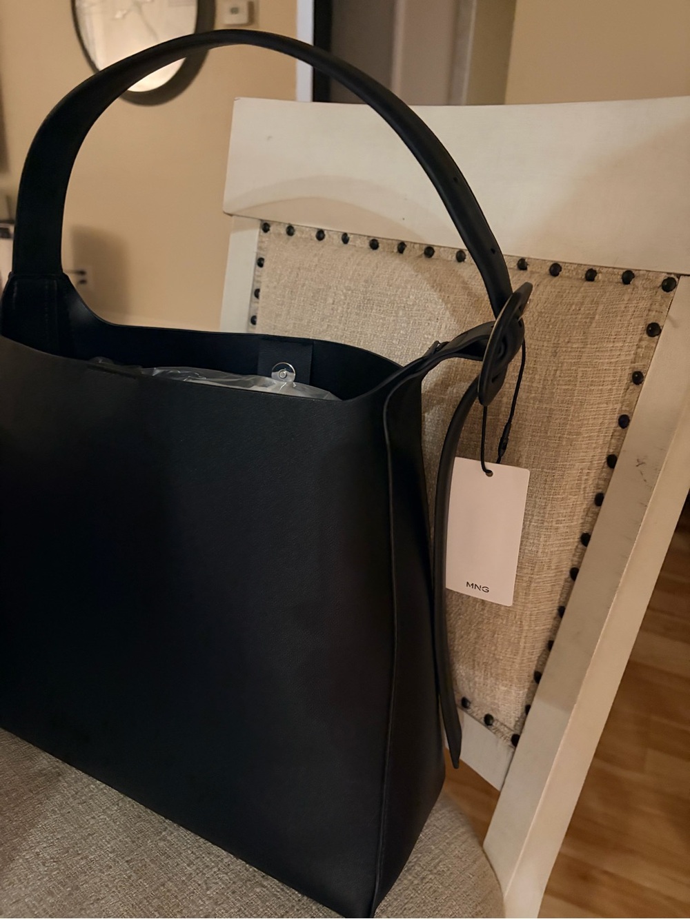 Mango Minimalist Black Leather Shoulder Tote - Women - Picture 6 of 7